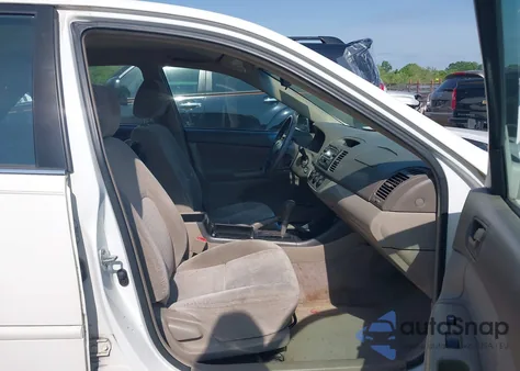 2003 Toyota Camry Le from USA, damaged, VIN 4T1BE32K43U233592